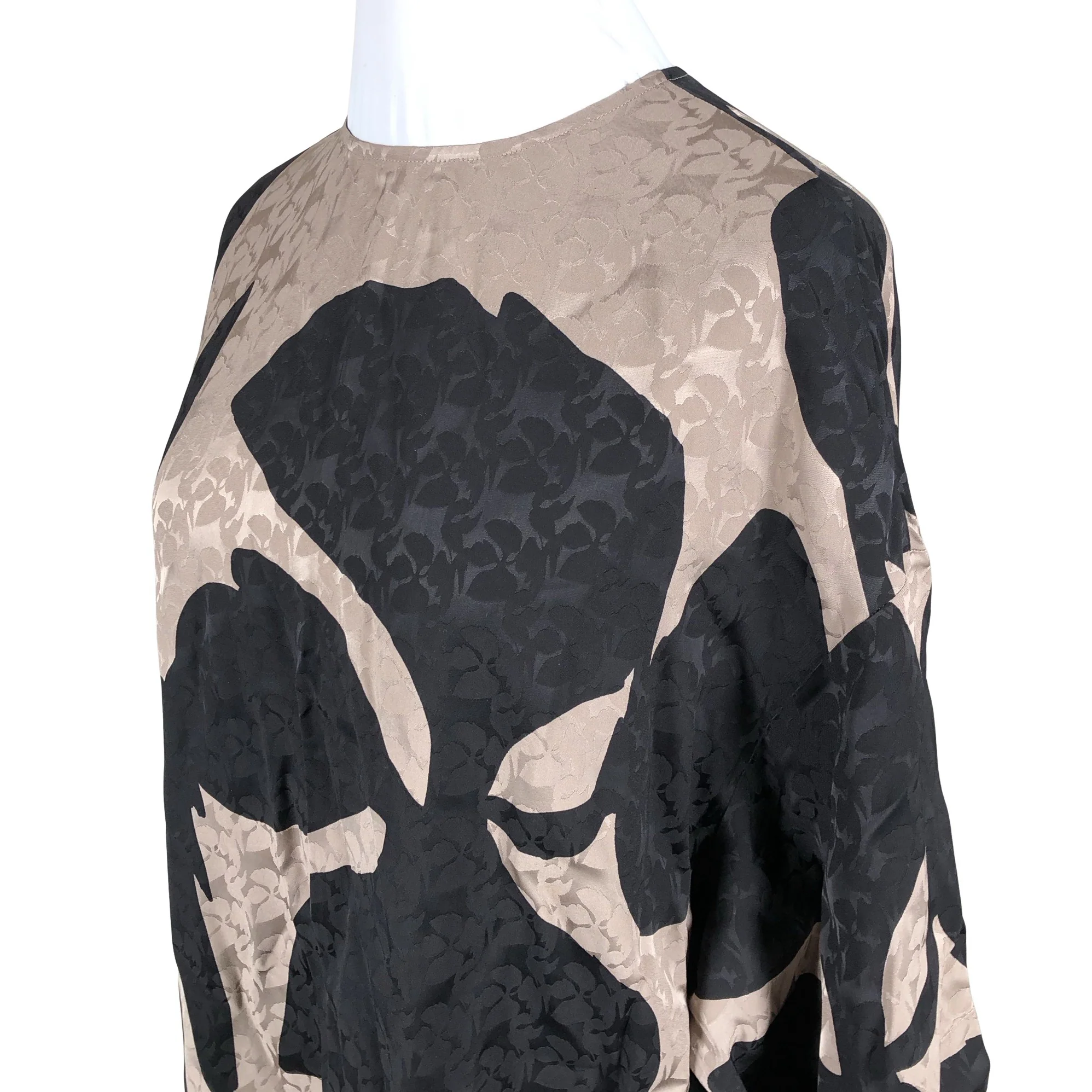 Sifonkimekko, koko 44 - Image 4