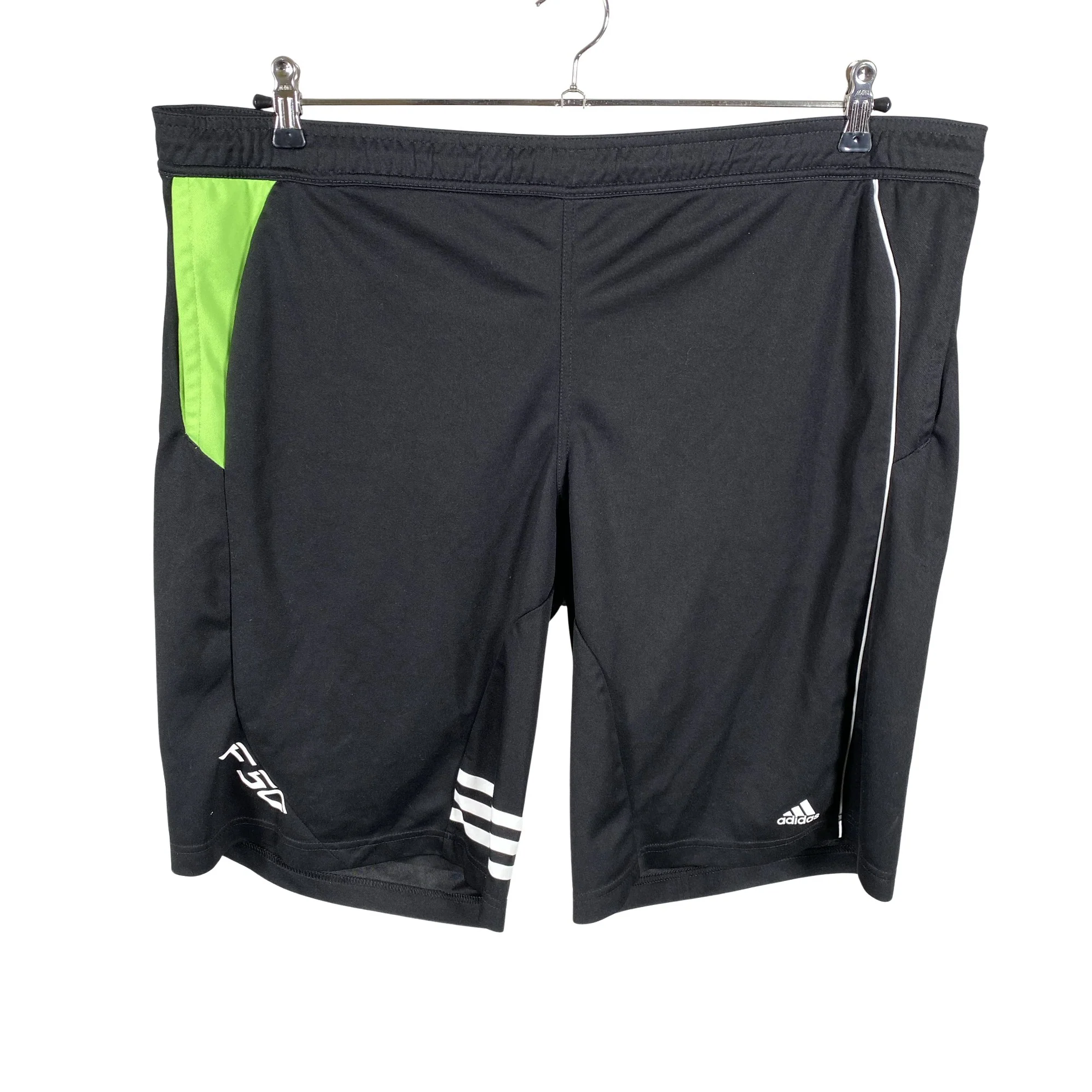 Urheilushortsit, koko XL