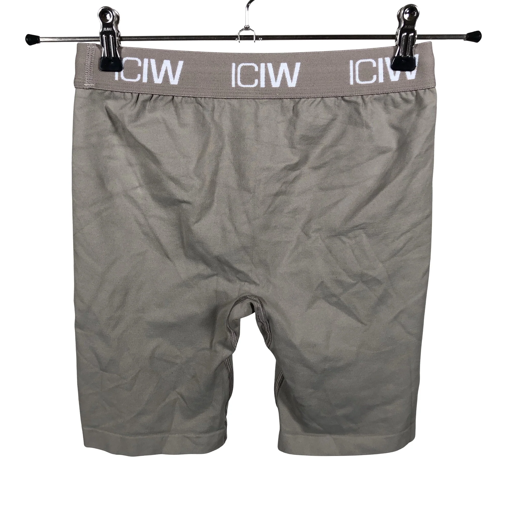 Urheilushortsit, koko 36 - Image 6
