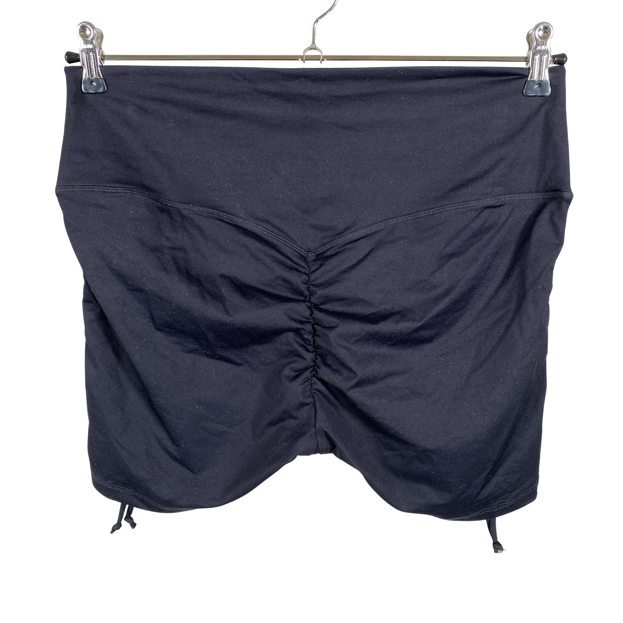 Urheilushortsit, koko 42 - Image 2