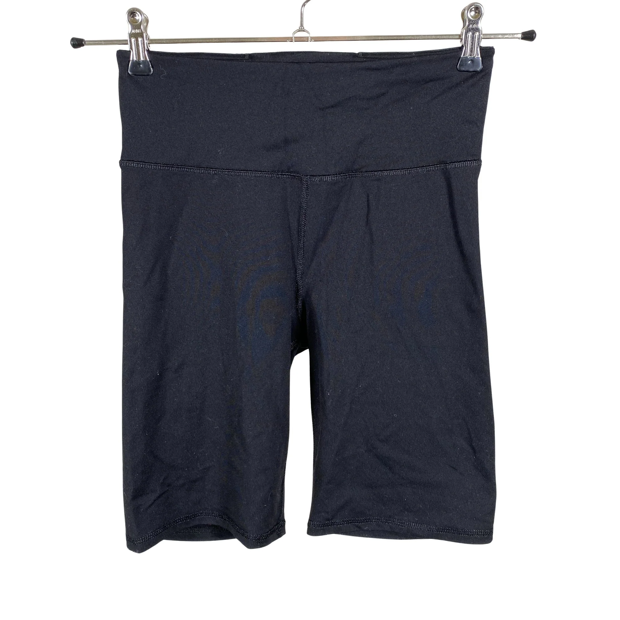 Urheilushortsit, koko 36