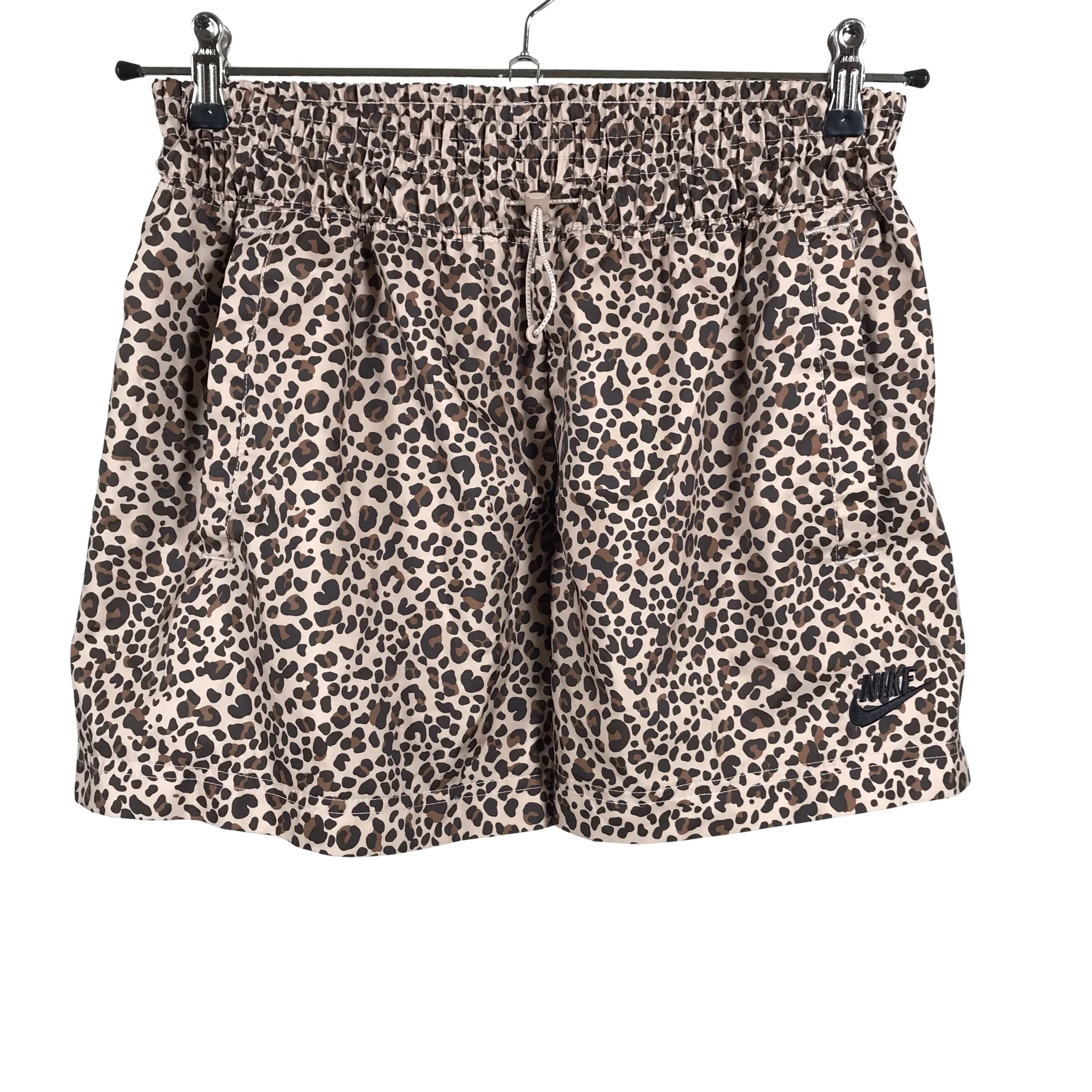 Urheilushortsit, koko 38