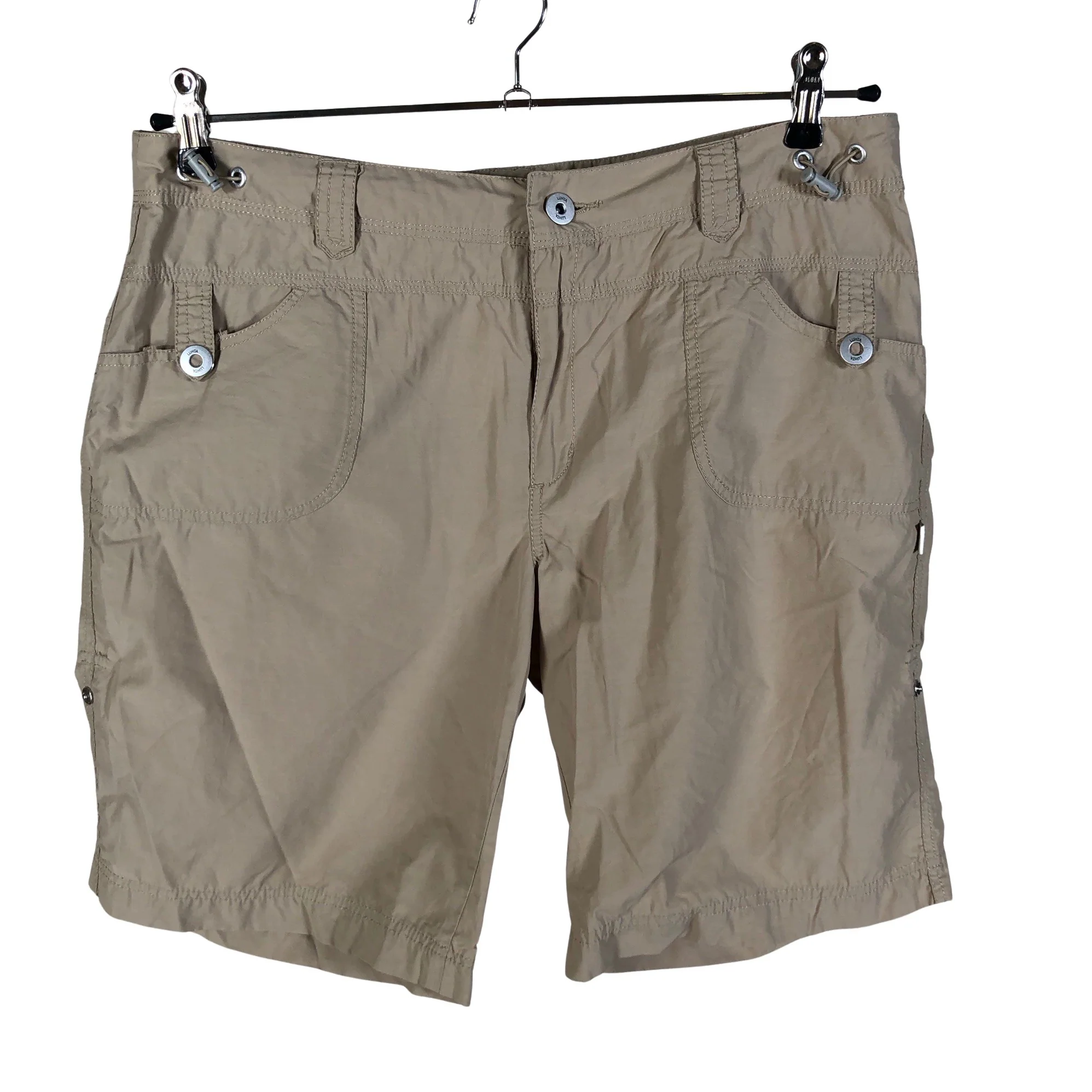 Urheilushortsit, koko 42