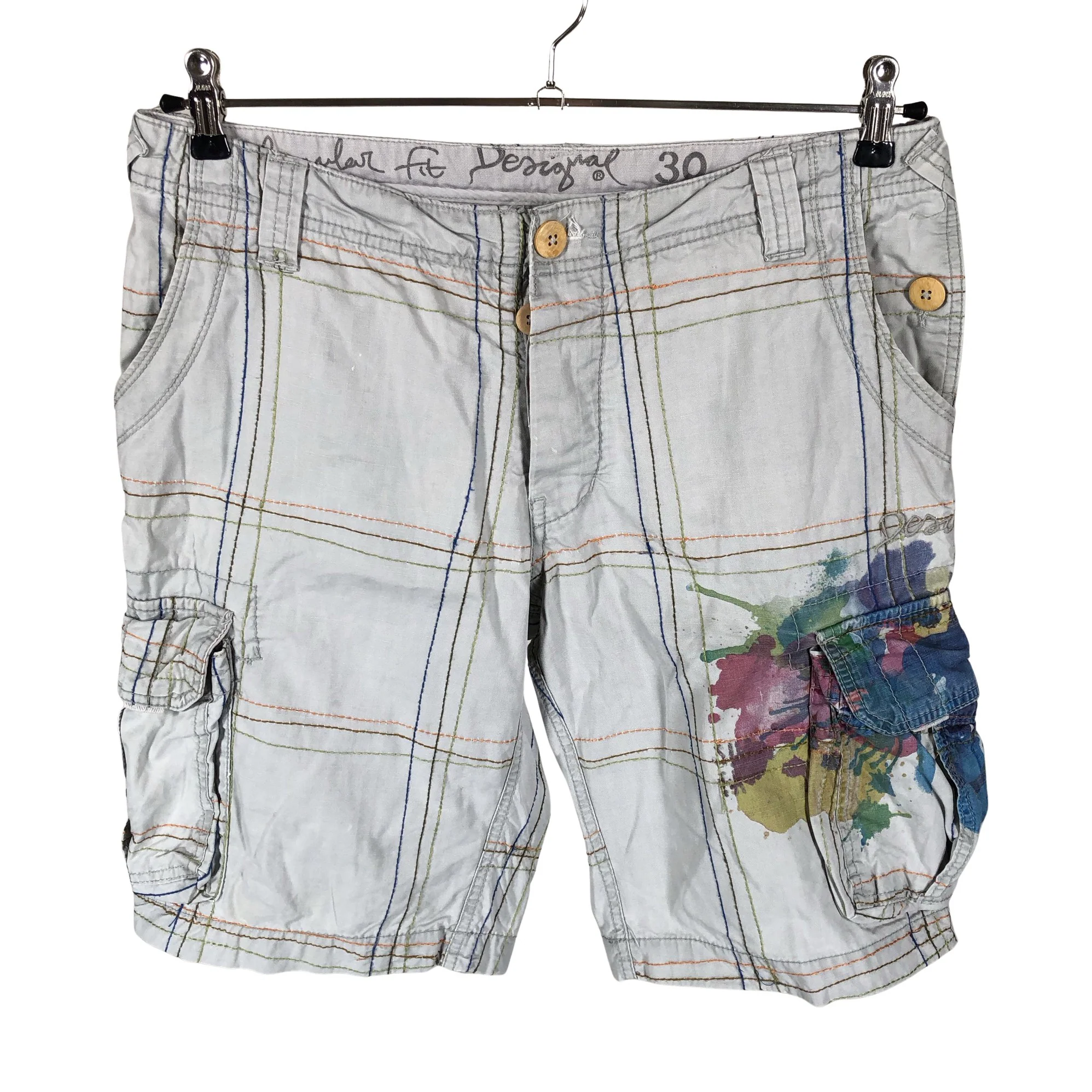 Shortsit, koko W30