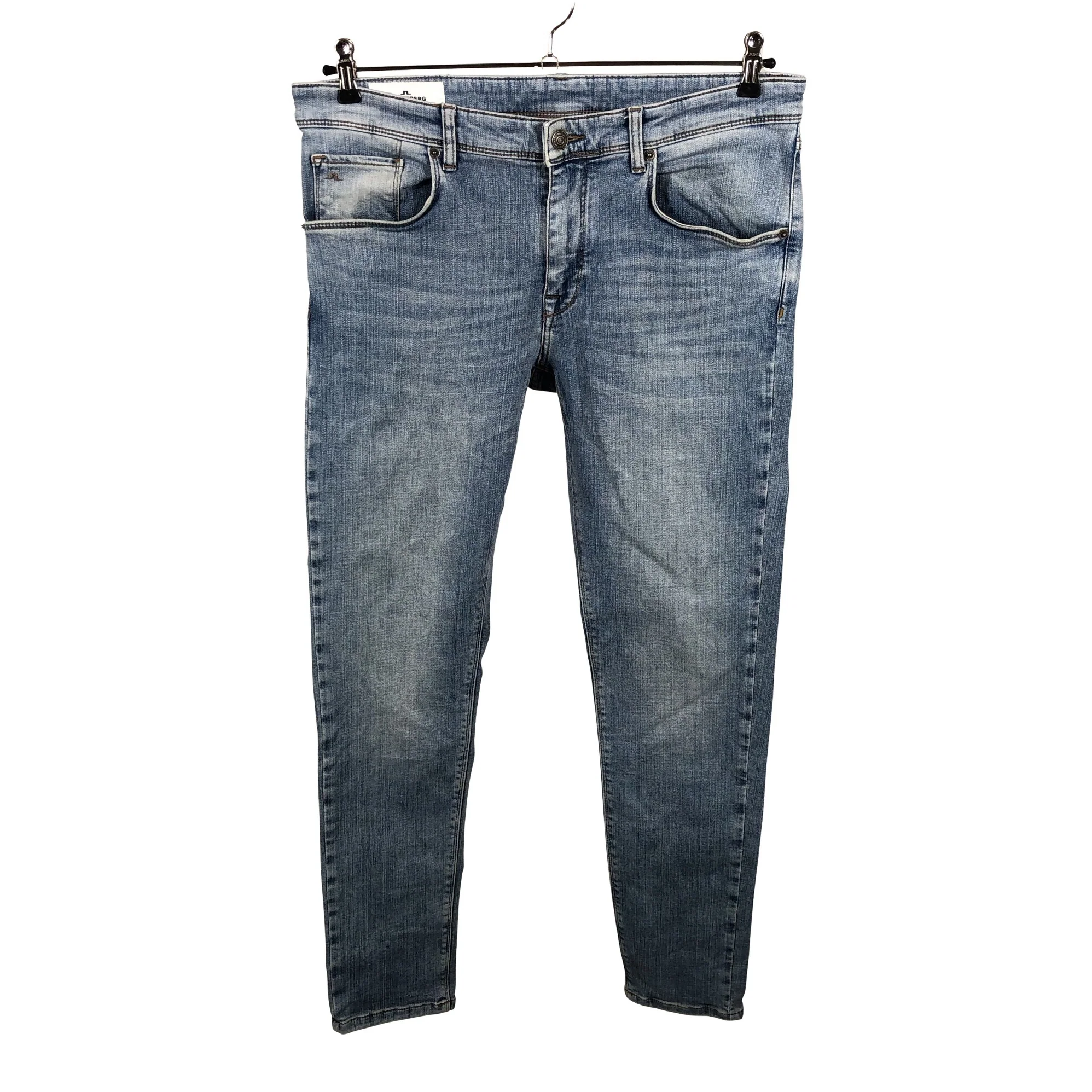 Farkut, koko W33