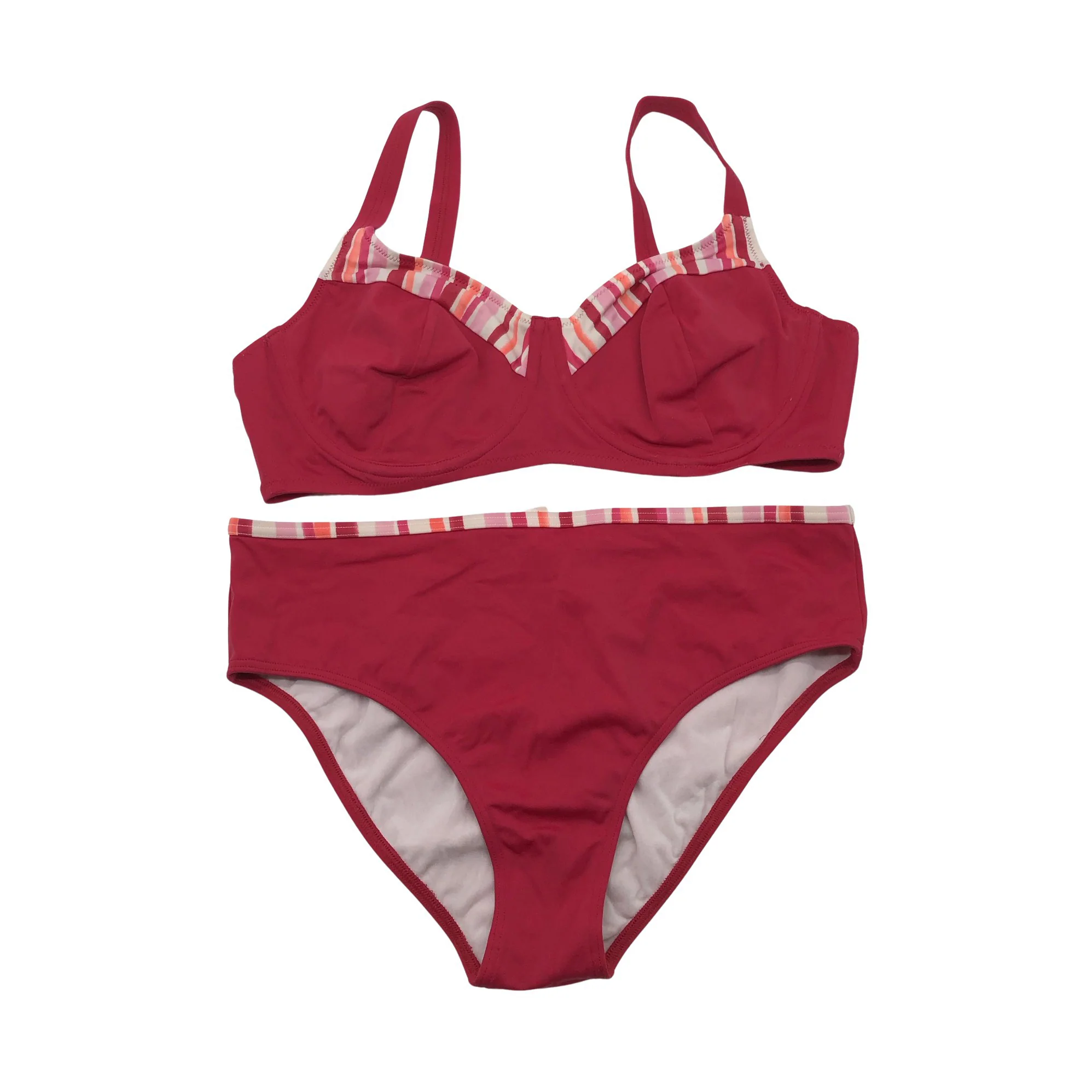 Bikinit, koko 46