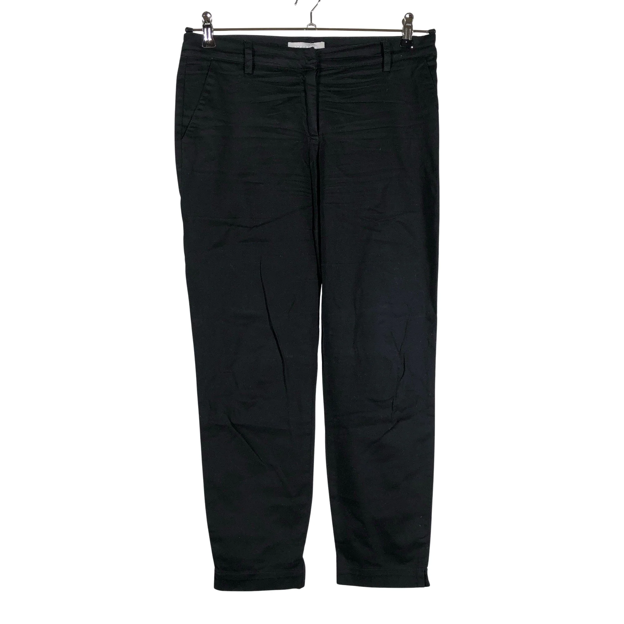 Chinot, koko 38