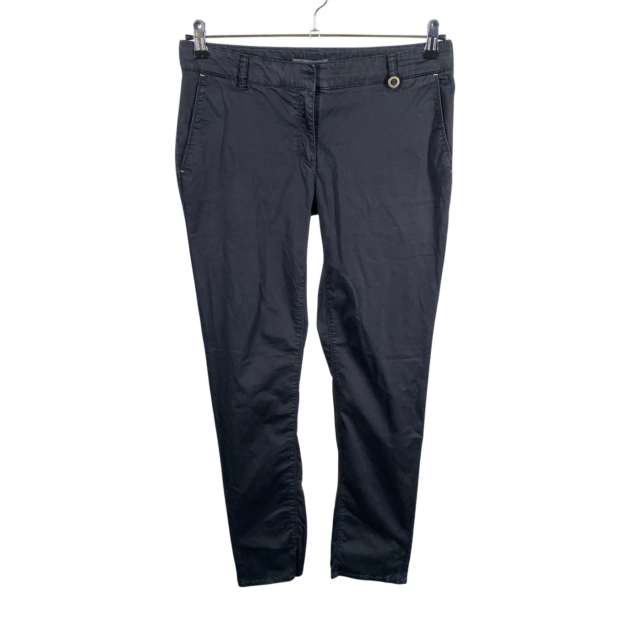 Chinot, koko 38